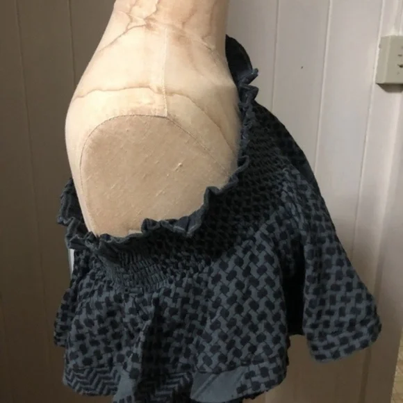 NEW CECILE COPENHAGEN sz 2 CROP One Shoulder Ruffle - Picture 4 of 8